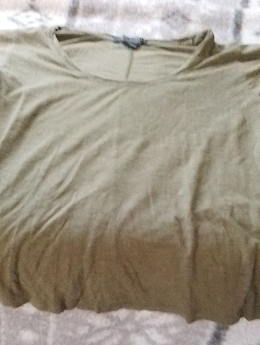Women's Short Sleeve Tee in Olive Green